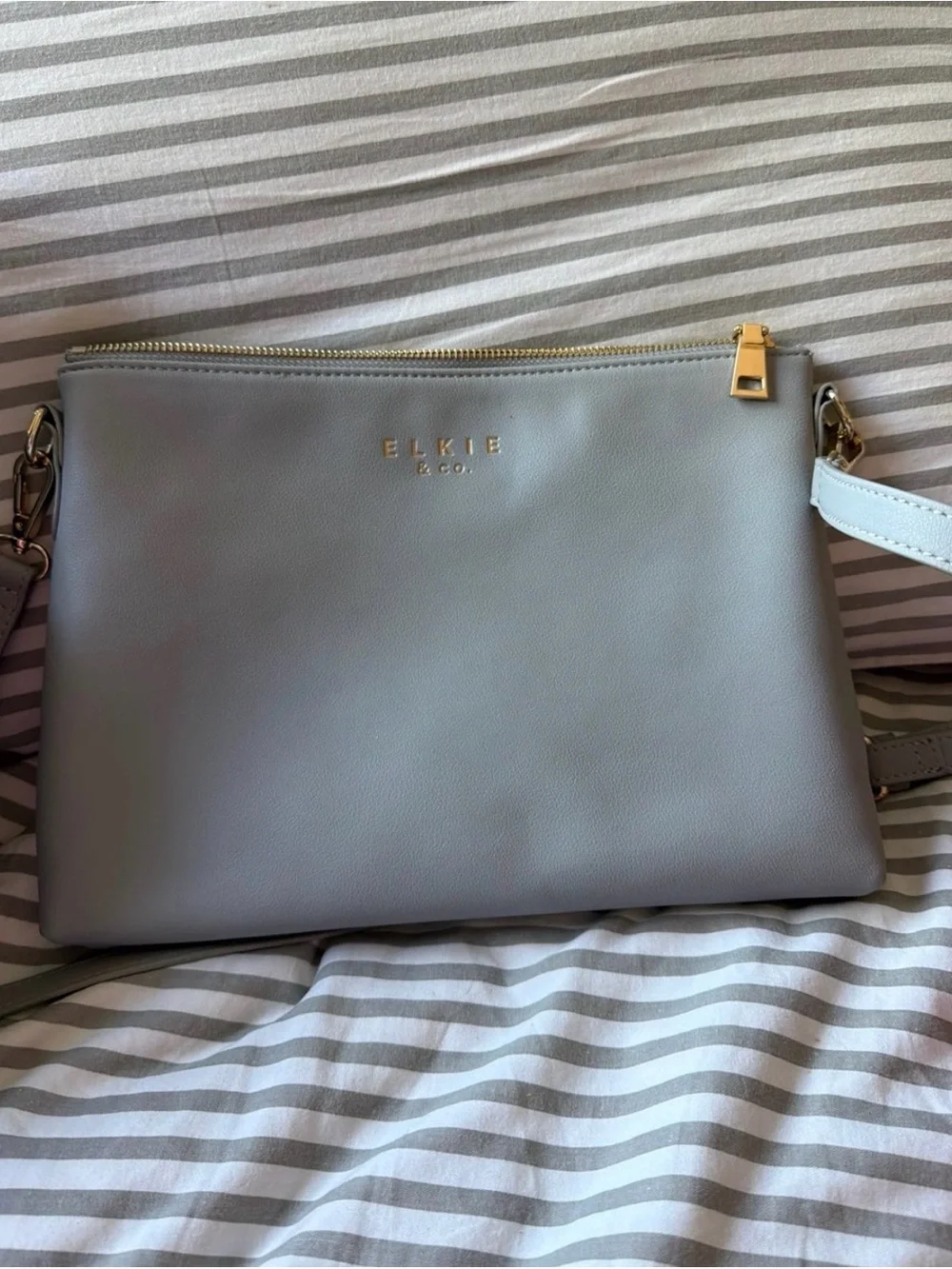 Women's Light Gray Tote Bag